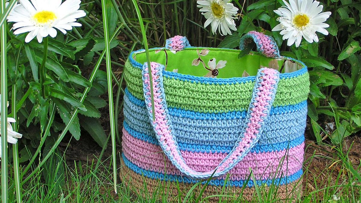 Sac cabas au crochet coloré, modèle simple pour débutant
